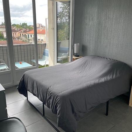 T2 Balcon Parking Climatise Albi Exterior foto